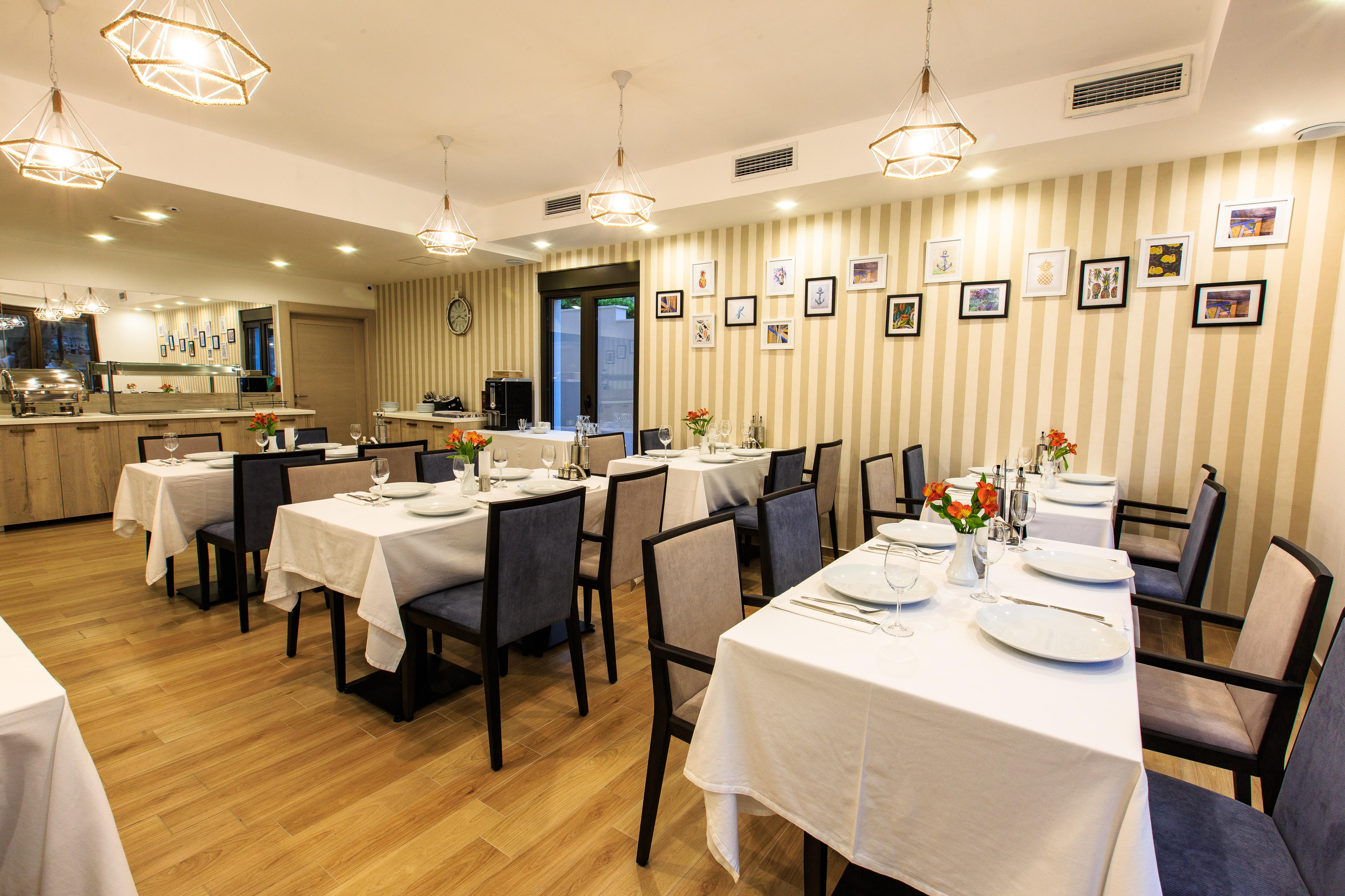 Petrovac Hotel Harmony By Aycon מראה חיצוני תמונה